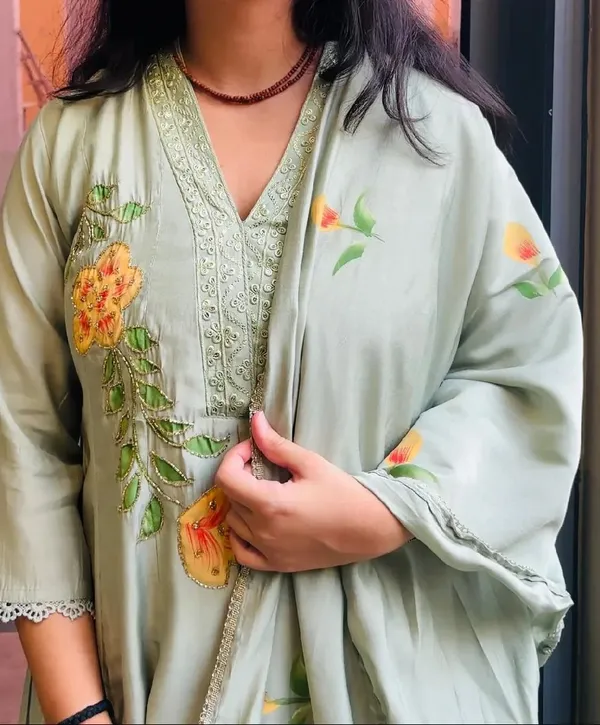 Green_Bloom_Aura_Frock-Style_Suit