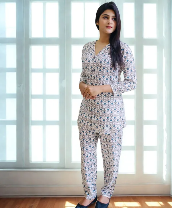 Stylish_Printed_Nightwear_Co_Ord_Set_For_Women