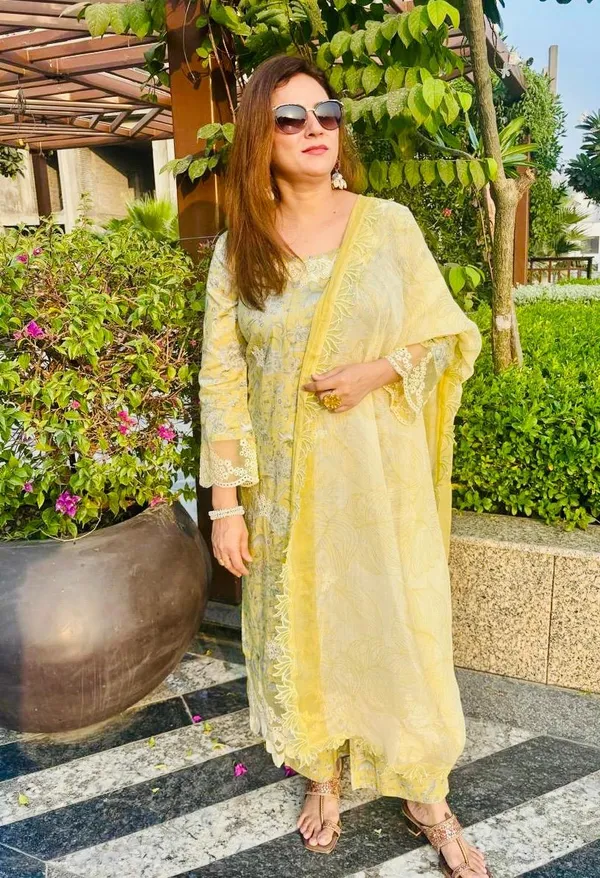 AAVYNA_Yellow_Embroidered_Lawn_Suit_Set