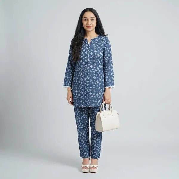 Womens_Blue_Printed_Kurta_Set_With_Pants