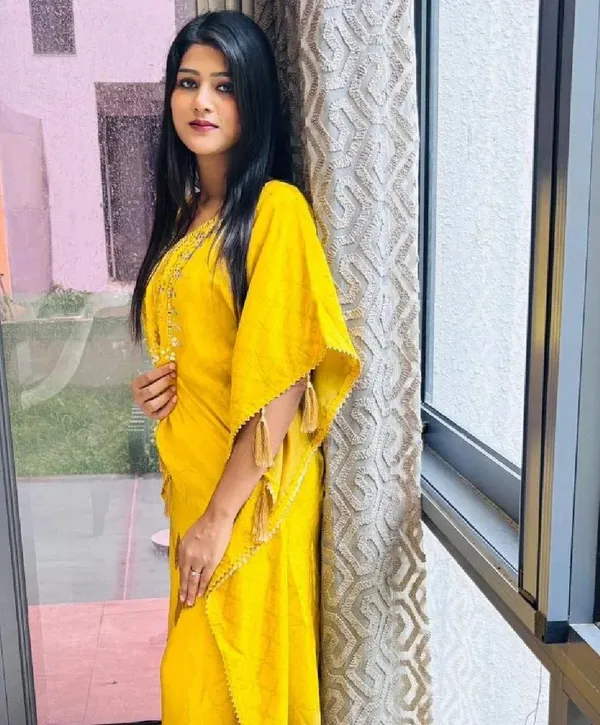 Mustard_Yellow_Crepe_Kaftan