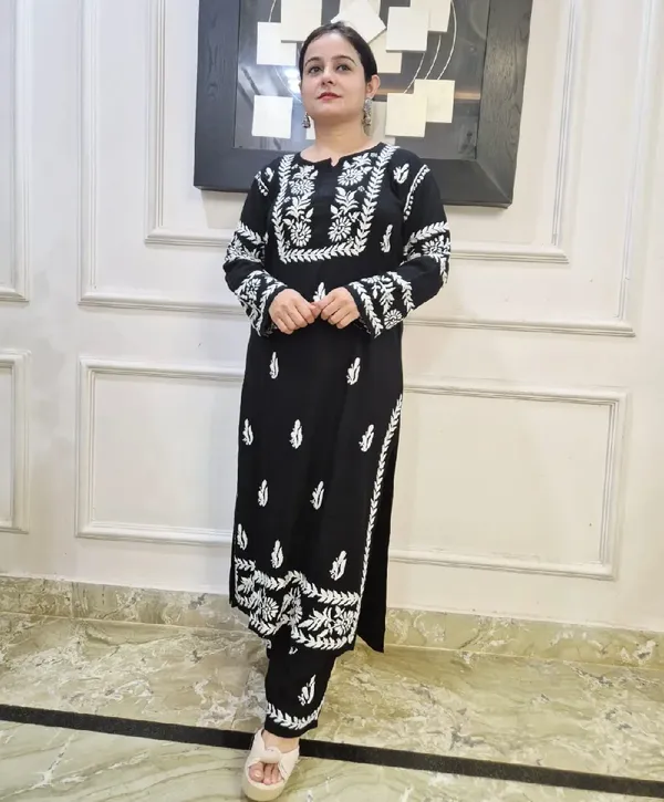 Black_Bloom_Chikankari_Kurti_Set