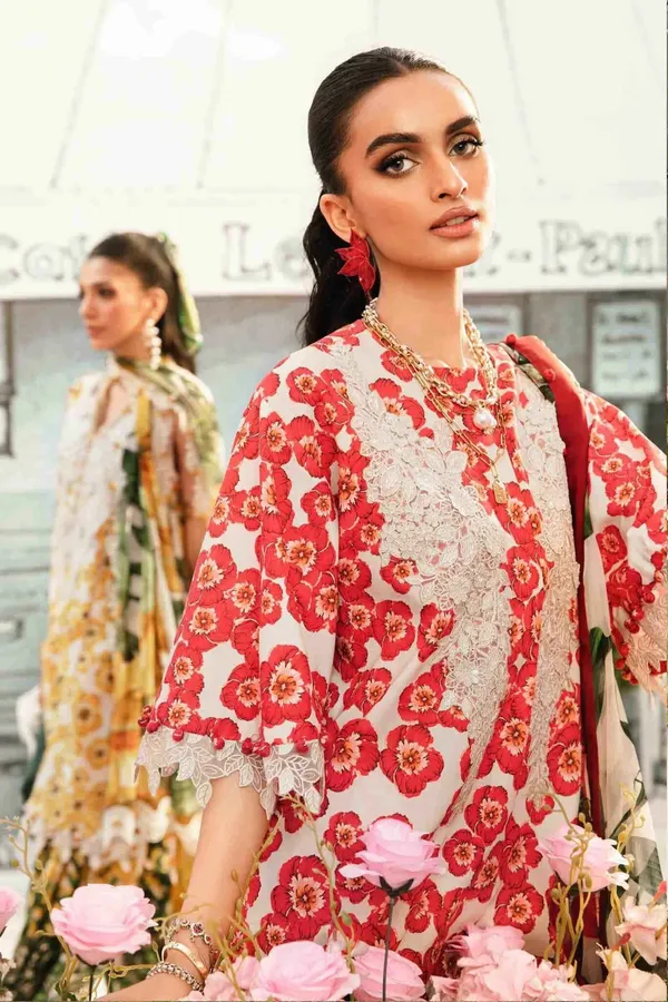 The_Embroidered_Herringbone_Lawn_Suit_Set