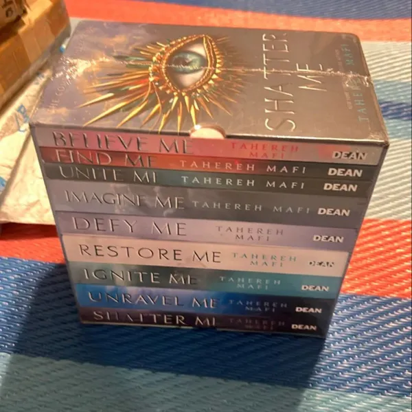 Shatter_Me_Box_Set_9_Books
