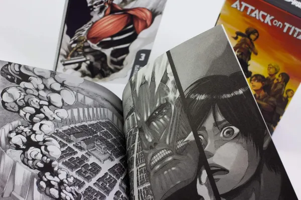 Attack_On_Titan_Season_1_Part_1_4