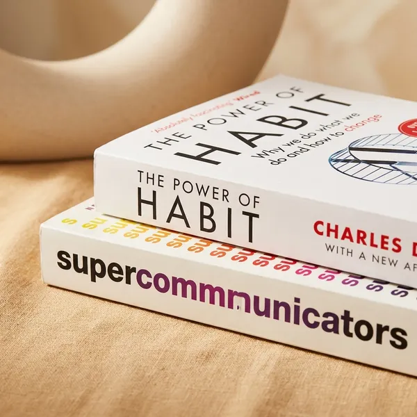 Combo_Set_The_Power_Of_Habit_And_Super_Communicators