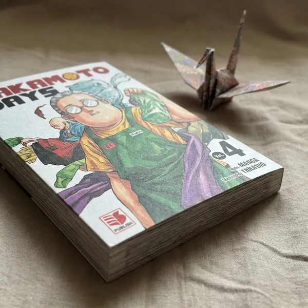 Sakamoto_Days_Volume_4_By_Yuto_Suzuki