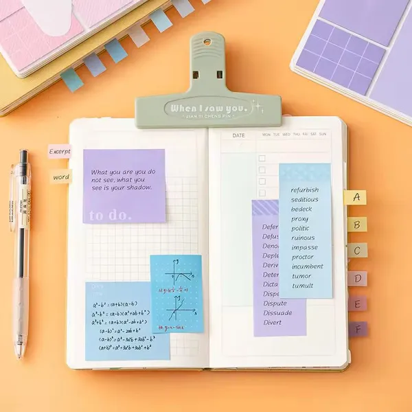 Spiral_Pocket_Planner_Notebook_With_Sticky_Notes