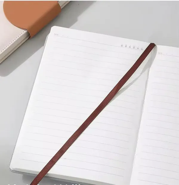 Minimalist_Magnetic_Journal_Notebook_-_Grey