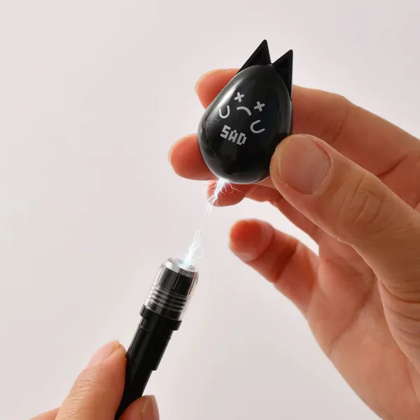 Magnetic_Suspended_Levitation_Gel_Pen_Lucky_Chill_Sad_Mood_Editions_Pack_Of_2_Mix_Design