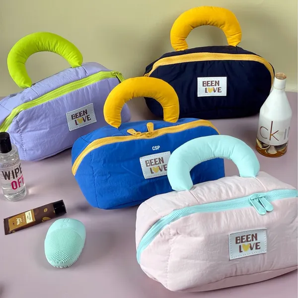 Multi_Utility_Travel_Storage_Bag_–_Cosmetic_&_Toiletries_Organizer_-_Light_Pink