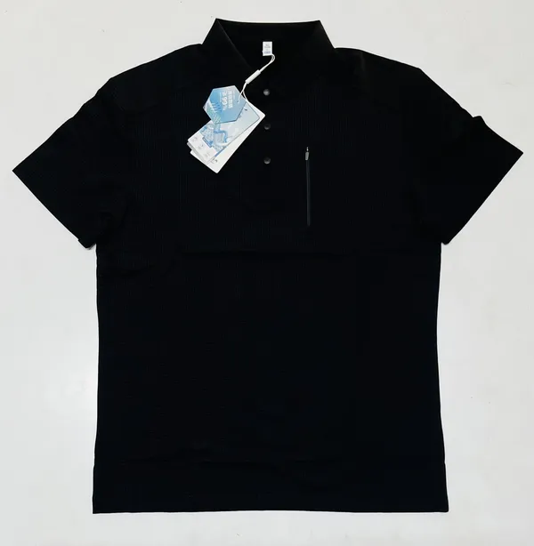 Classic_Black_Polo_T-Shirt_With_Zipper_Pocket