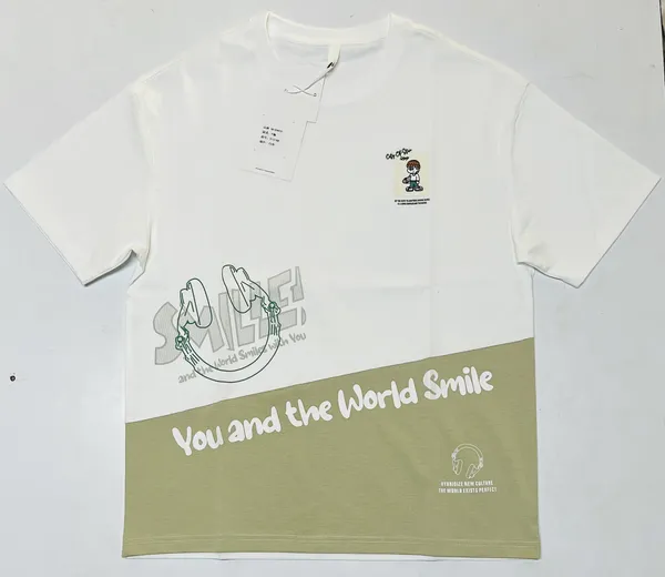 Snoopy_Graphic_Print_White_T-Shirt_With_Olive_Green_Color_Block