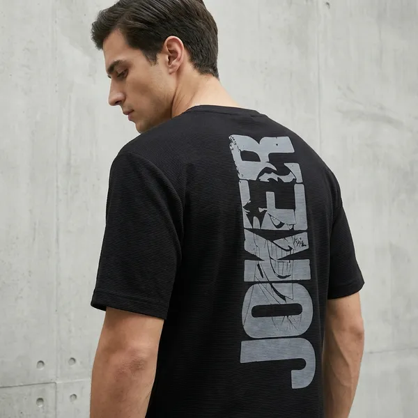We_Go_To_The_New_World_Graphic_Print_T-Shirt
