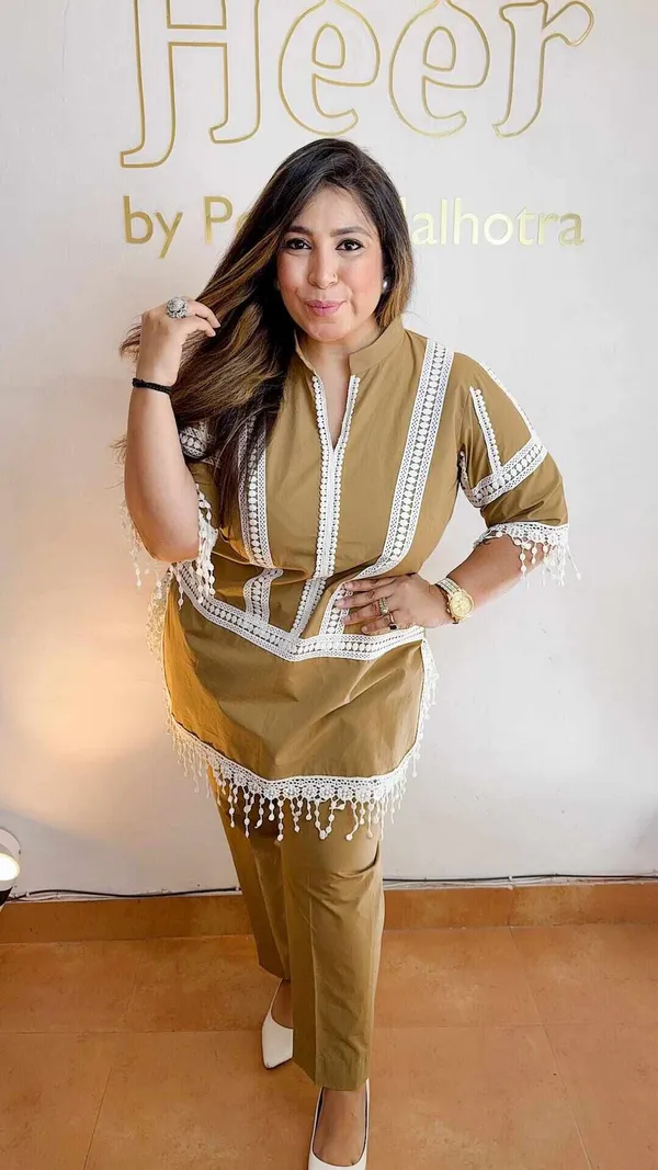 Brown_Co_Ord_Set_With_Lace_Work