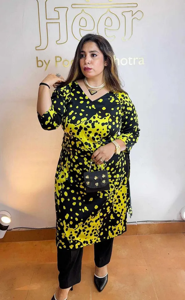 Black_And_Yellow_Satin_Set