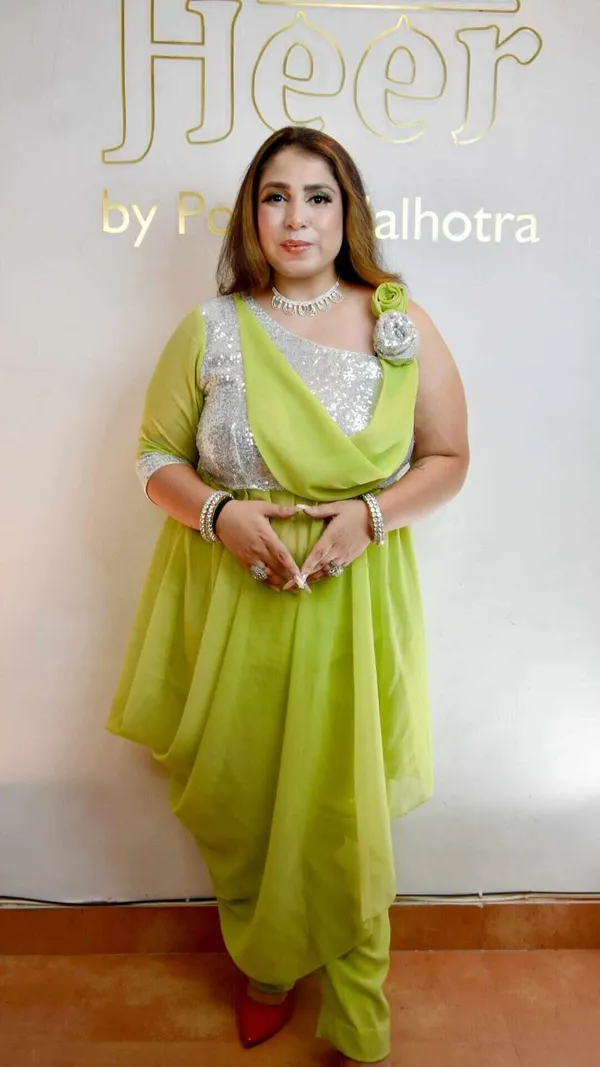 Glamourous_Drape_Dress