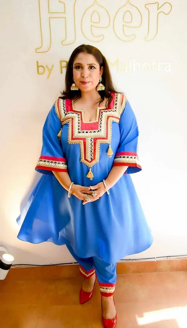 Blue_Suit_With_Lace_Work