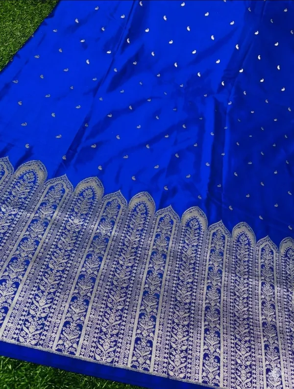 Royal_Blue_Breathable_Mashru_Katan_Silk_Heritage_Weave_Banarasi_Saree