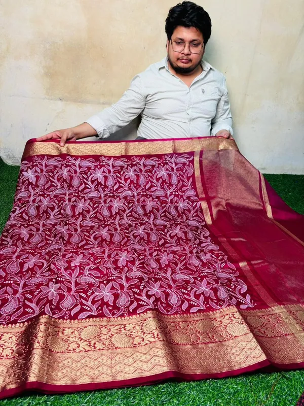 Traditional_Organza_Silk_Chikan_Kari_Work_Banarasi_Saree