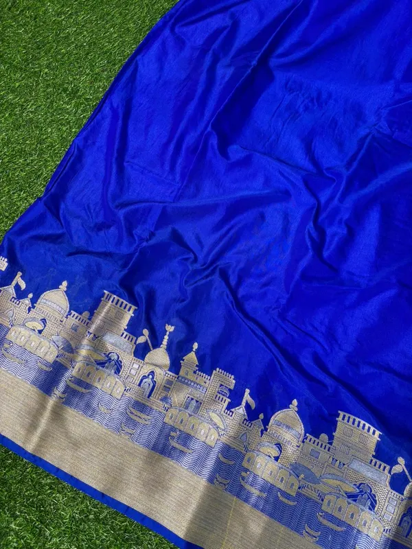 Royal_Blue_Georgette_Silk_Saree_With_Silver_Temple_Border