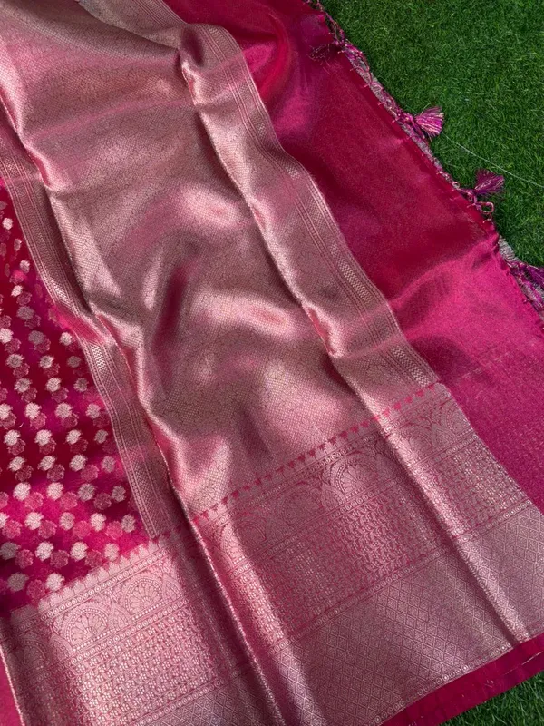 Tissue_Silk_Ikat_Buti_Banarasi_Saree_With_Silver_Zari_Buti_Work_And_Woven_Border