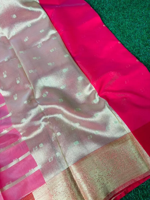 Elegant_Pink_Silk_Saree_With_Golden_Zari_Stripes_And_Contrast_Red_Border
