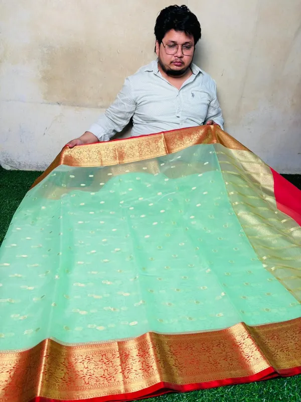 Sea_Green_Banarasi_Silk_Saree_With_Gold_Zari_Border