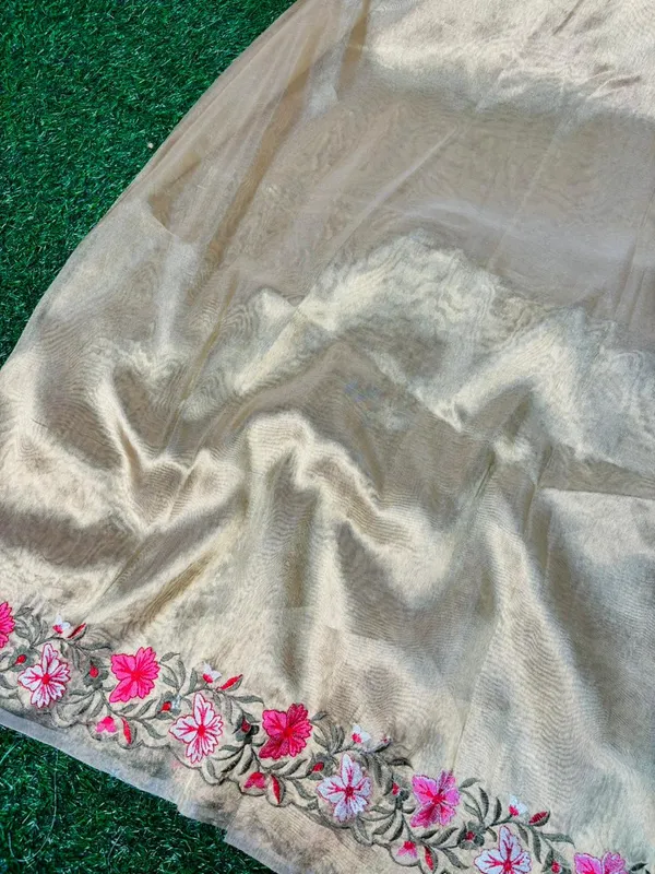 Golden_Tissue_Silk_Crochet_Work_Banarasi_Saree