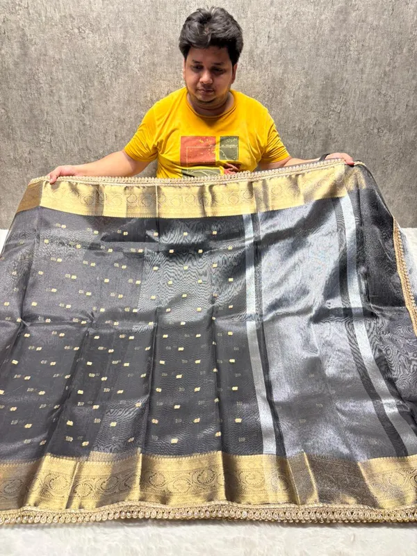 MATALLIC_BKACK_TISSUE_SILK_SAREE_WITH_HEAVY_JARKAN_LACE_WORK