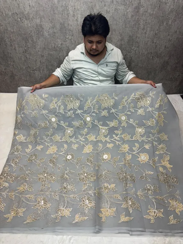 PREMIUM_ORGANZA_SILK_SAREE_WITH_RICH_ZARI_PALLU_AND_TISSUE_APPLIQUE_WORK
