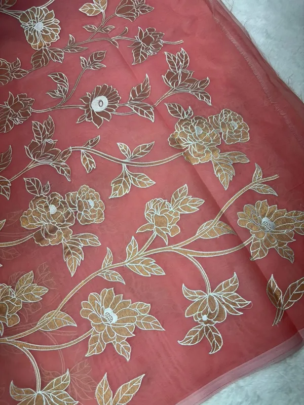 PREMIUM_ORGANZA_SILK_SAREE_WITH_RICH_ZARI_PALLU_AND_TISSUE_APPLIQUE_WORK