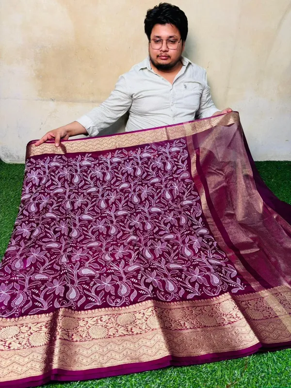 Magenta_Organza_Silk_Chikan_Kari_Work_Banarasi_Saree