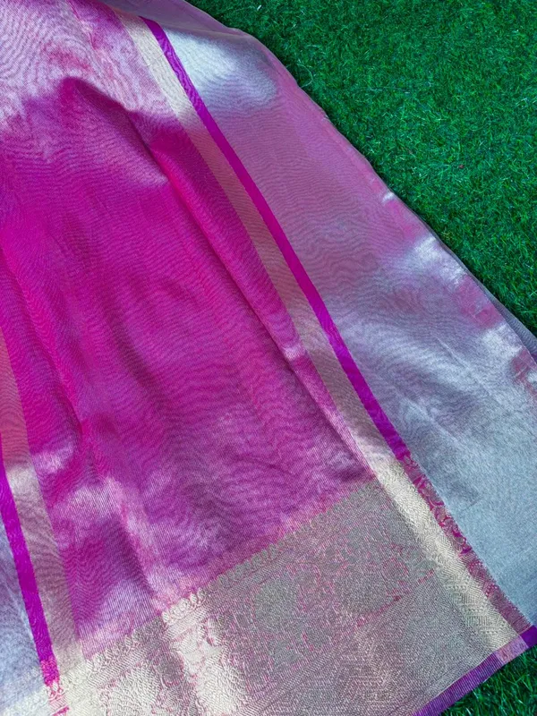 Vibrant_Pink_Tissue_Silk_Traditional_Banarasi_Saree