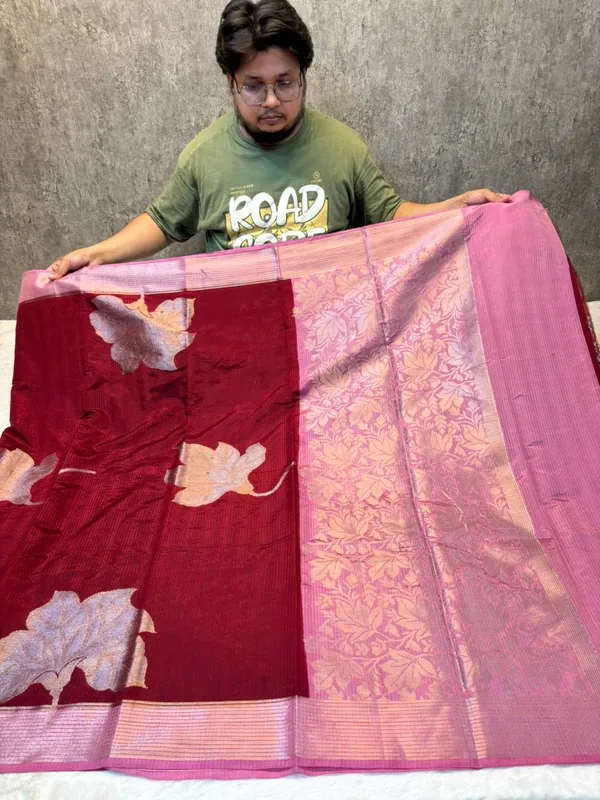 KATAN_SILK_FLORAL_EMBOSSED_MEENAKARI_BANARASI_SAREE