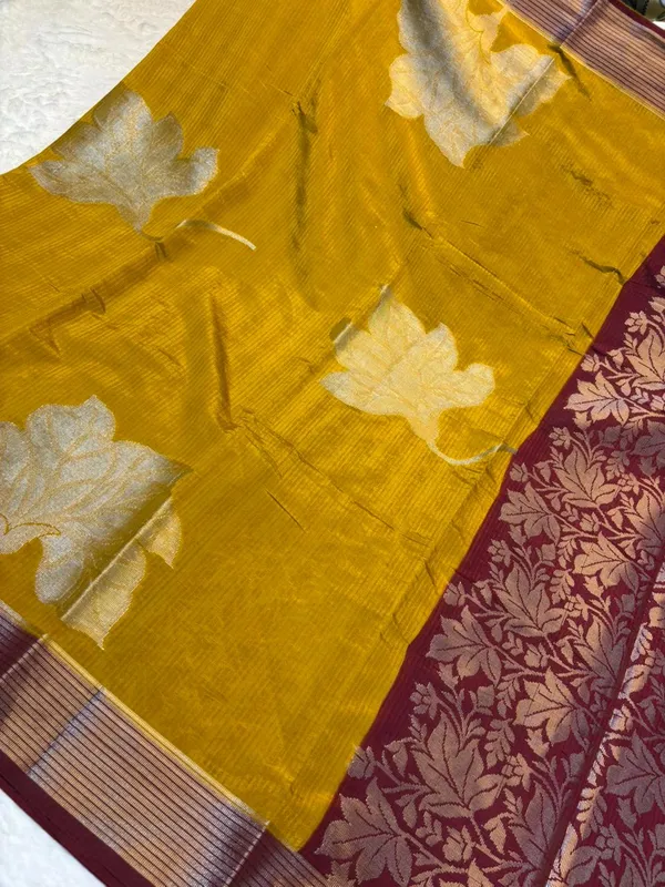 KATAN_SILK_FLORAL_EMBOSSED_MEENAKARI_BANARASI_SAREE