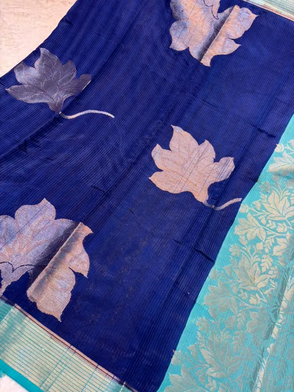 KATAN_SILK_FLORAL_EMBOSSED_MEENAKARI_BANARASI_SAREE