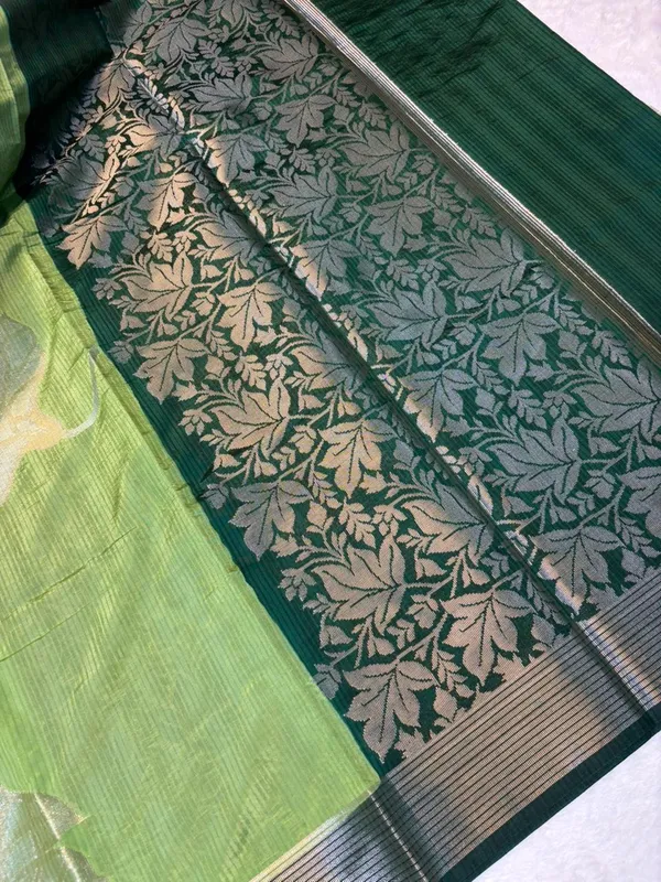 KATAN_SILK_FLORAL_EMBOSSED_MEENAKARI_BANARASI_SAREE