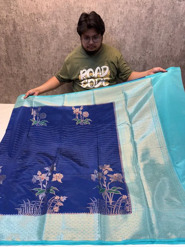 KATAN_SILK_FLORAL_EMBOSSED_MEENAKARI_BANARASI_SAREE