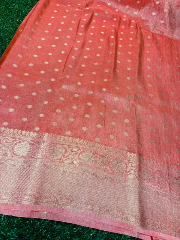 Pink_Breathable_Tissue_Silk_Banarasi_Saree_With_Rich_Pallu_And_Blouse