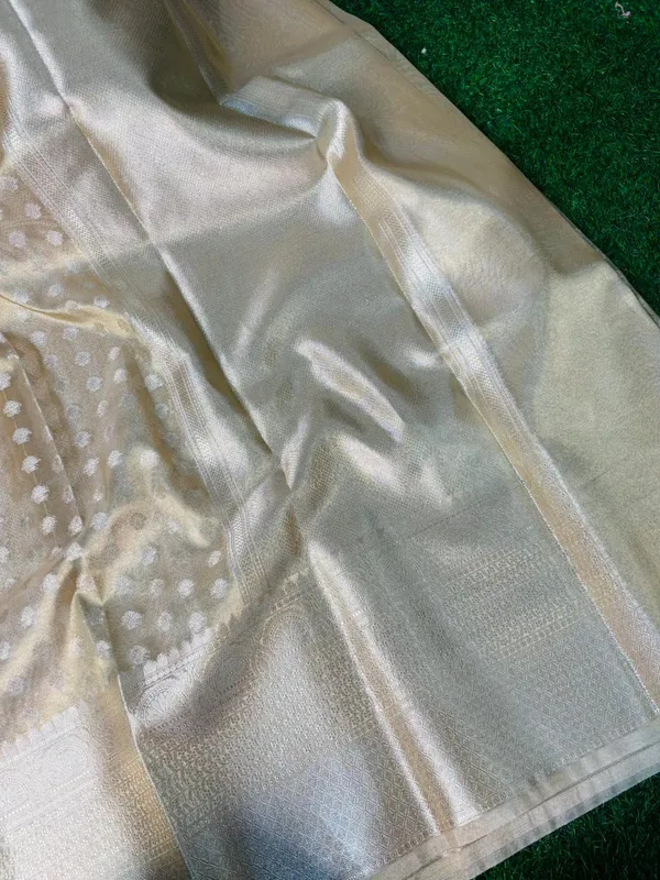 Cream_Tissue_Silk_Ikat_Buti_Banarasi_Saree_With_Silver_Zari_Buti_Work_And_Woven_Border