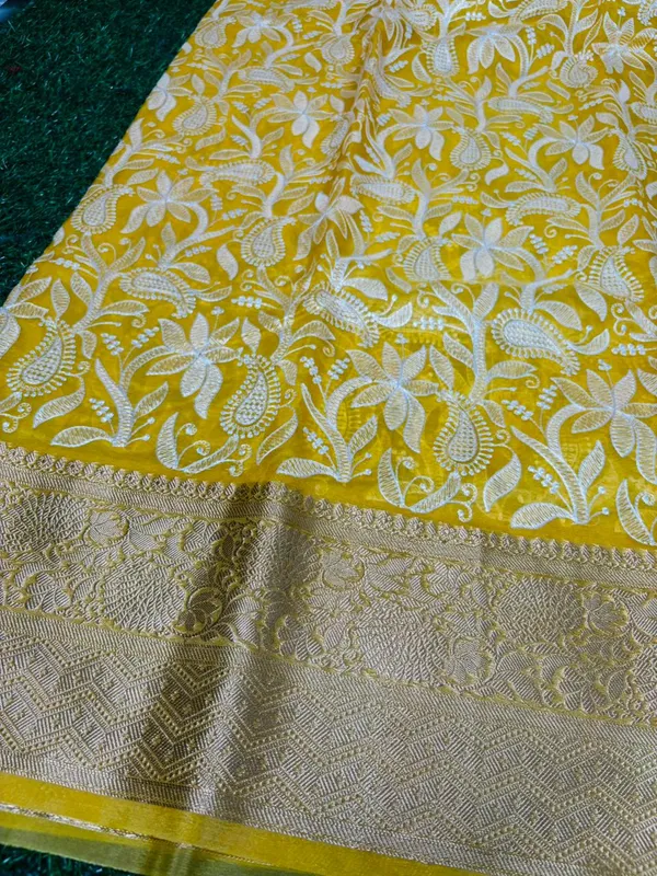 Organza_Silk_Chikan_Kari_Work_Banarasi_Saree