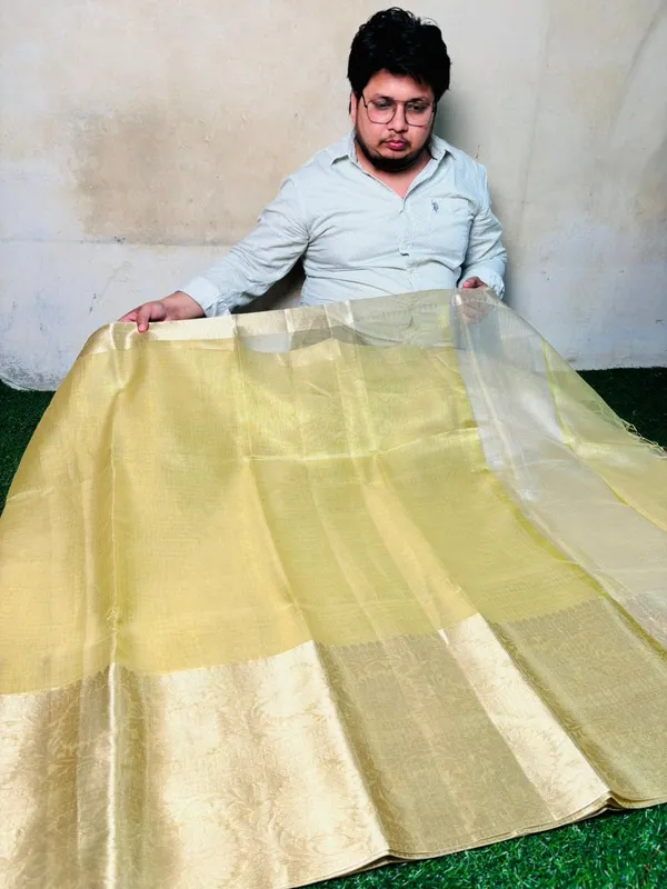 Traditional_Kota_Tissue_Silk_Saree_With_Gold_Zari_Border