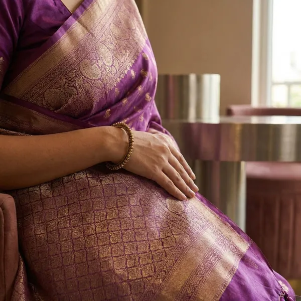 Purple_Breathable_Tissue_Silk_Banarasi_Saree_With_Rich_Pallu_And_Blouse