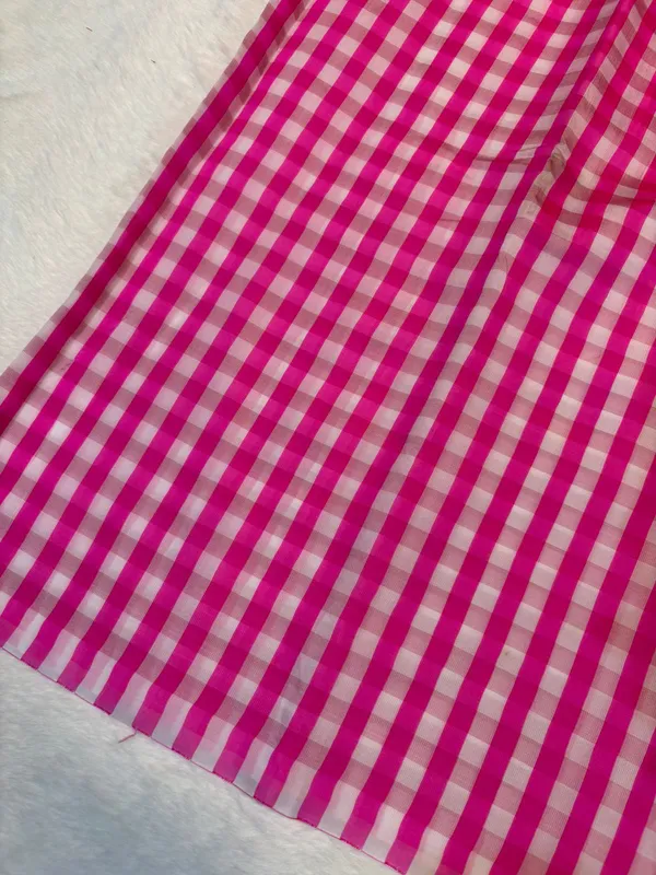 Nayanthara_mam_inspired_silky_check_banarasi_saree