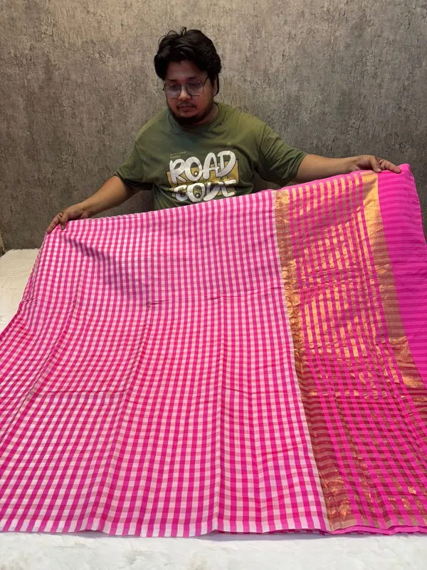 Nayanthara_mam_inspired_silky_check_banarasi_saree