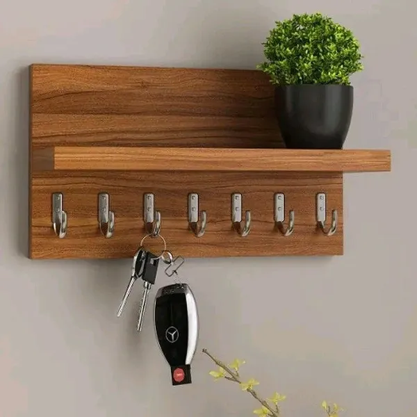 Wooden_Wall_Mounted_Key_Holder_Rack_With_Shelf