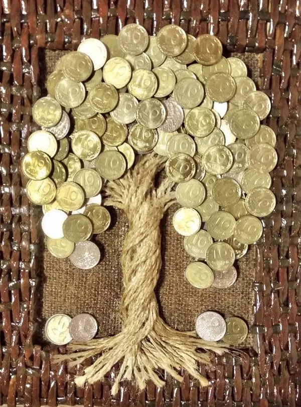Handcrafted_Money_Tree_Wall_Art_With_Coins_And_Jute_Rope_On_Burlap_Canvas