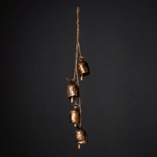 Handcrafted_Copper_Cow_Bells_Set_Of_4
