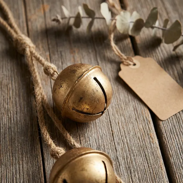 Rustic_Golden_Jingle_Bell_String_Decoration_With_Jute_Rope